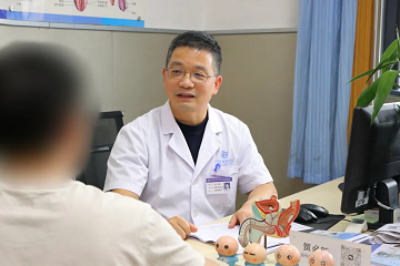 四川省生殖专科医院医生推介 | 贺必新：重拾男人信心的“守护者”